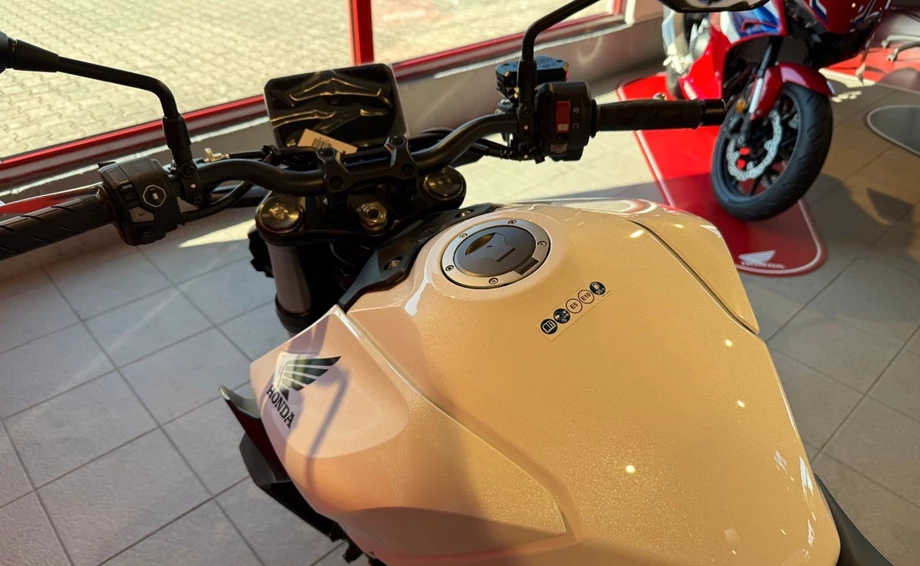 Offer Honda CB1000 Hornet Bild 11: Offer Honda CB1000 Hornet