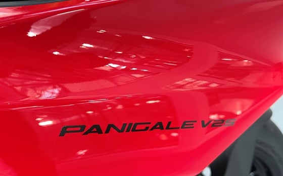 Neufahrzeug Ducati Panigale V2 S - Bild 4