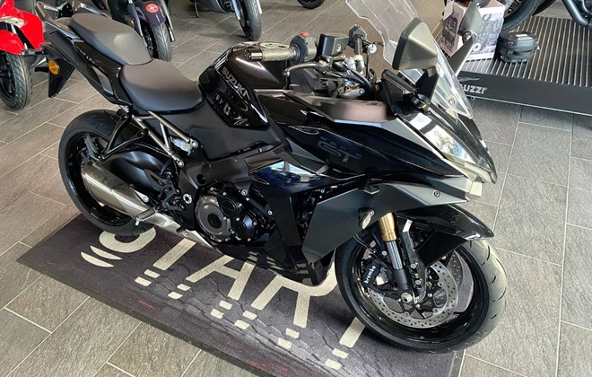 Suzuki GSX-S1000GT