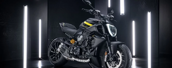 Ducati Diavel V4