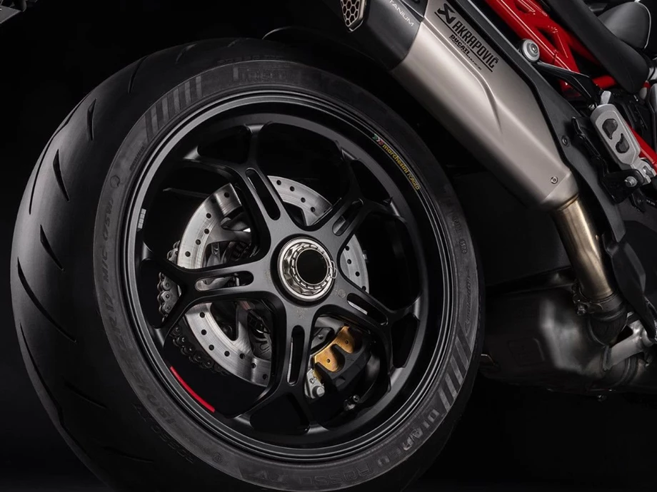 Angebot Ducati Multistrada V4 Pikes Peak Bild 5: Angebot Ducati Multistrada V4 Pikes Peak