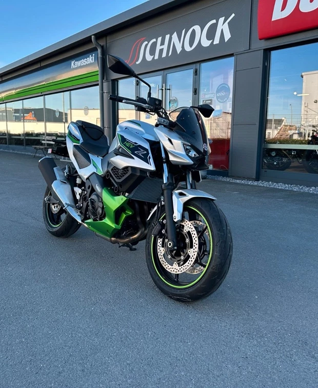 Kawasaki Z7 Hybrid