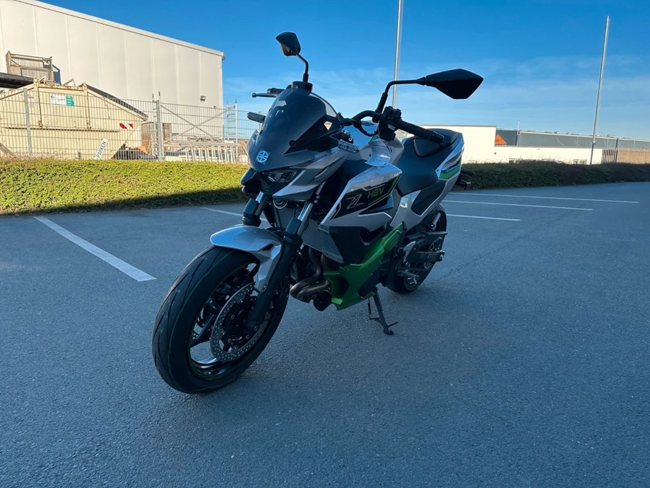 Angebot Kawasaki Z7 Hybrid Bild 3: Angebot Kawasaki Z7 Hybrid