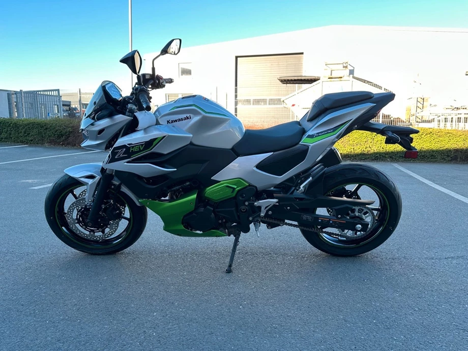 Angebot Kawasaki Z7 Hybrid Bild 4: Angebot Kawasaki Z7 Hybrid