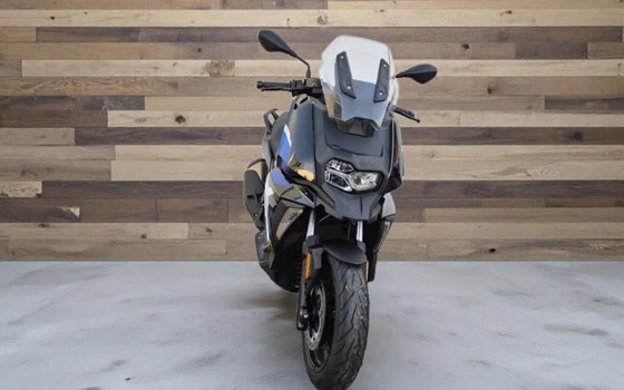 Gebrauchtmotorrad BMW C 400 X - Bild 2