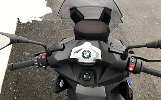 Gebrauchtmotorrad BMW C 400 X - Bild 5 Gebrauchtmotorrad BMW C 400 X - Bild 5