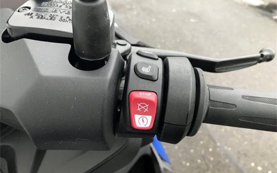 Gebrauchtmotorrad BMW C 400 X - Bild 7 Gebrauchtmotorrad BMW C 400 X - Bild 7