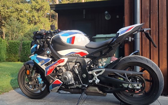 Gebrauchtmotorrad BMW M 1000 R - Bild 1 Gebrauchtmotorrad BMW M 1000 R - Bild 1