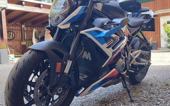 Gebrauchtmotorrad BMW M 1000 R - Bild 3