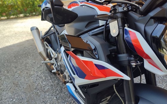 Gebrauchtmotorrad BMW M 1000 R - Bild 4