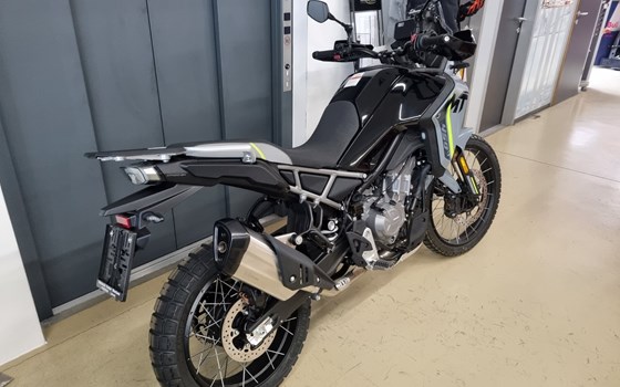 Gebrauchtmotorrad CFMOTO 450MT - Bild 3 Gebrauchtmotorrad CFMOTO 450MT - Bild 3