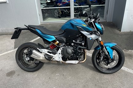 BMW F 900 R