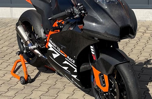 Gebrauchtmotorrad KTM RC 8C
