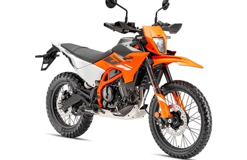Neumotorrad KTM 390 Enduro R