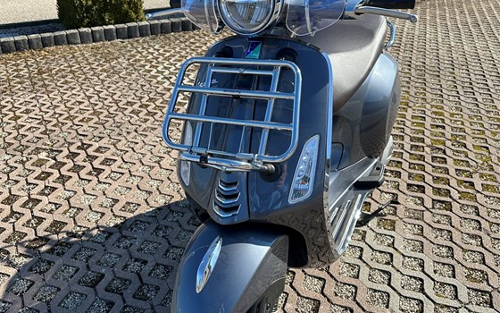 Neufahrzeug Vespa Primavera 125 Touring - Bild 2 Neufahrzeug Vespa Primavera 125 Touring - Bild 2