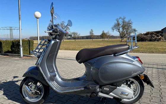 Neufahrzeug Vespa Primavera 125 Touring - Bild 3 Neufahrzeug Vespa Primavera 125 Touring - Bild 3