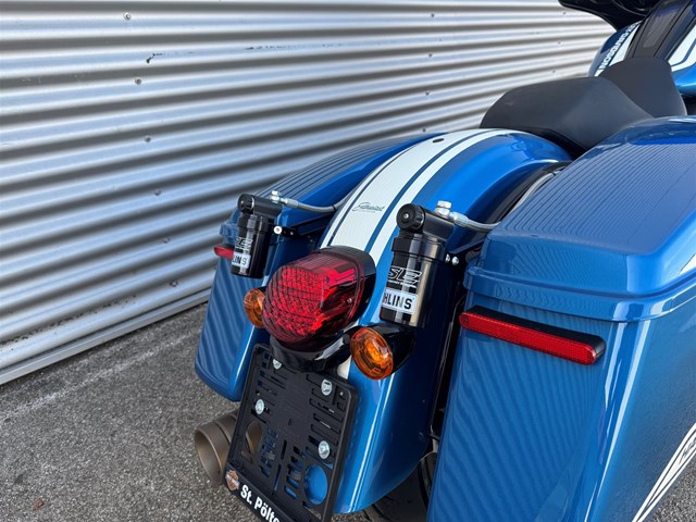 Harley-Davidson Touring Street Glide ST (Fast Johnnie Blue) - Bild 5