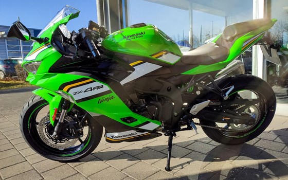 Gebrauchtmotorrad Kawasaki Ninja ZX-4RR - Bild 2