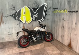 Neumotorrad Suzuki GSX-8S