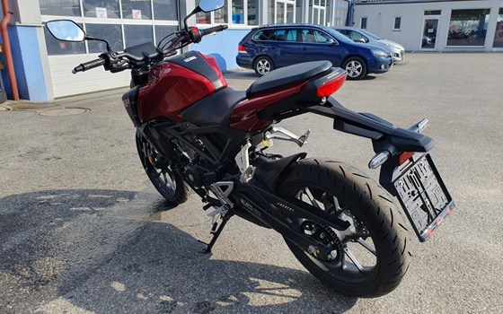 Neufahrzeug Honda CB125R - Bild 3 Neufahrzeug Honda CB125R - Bild 3