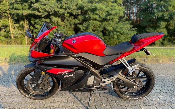 Gebrauchtmotorrad Yamaha R125 - Bild 3 Gebrauchtmotorrad Yamaha R125 - Bild 3