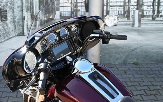 Gebrauchtmotorrad Harley-Davidson Touring Electra Glide Ultra Limited FLHTK - Bild 10