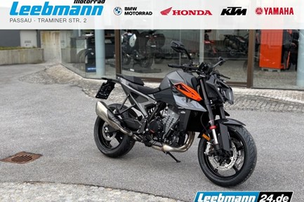 KTM 990 Duke