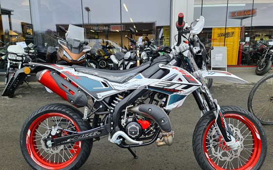 Neufahrzeug Rieju MRT 50 Trophy - Bild 1