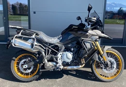 Neumotorrad Voge Valico 900i DSX Neumotorrad Voge Valico 900i DSX