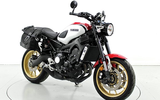 Motorrad Occasion Yamaha XSR900 - Bild 2