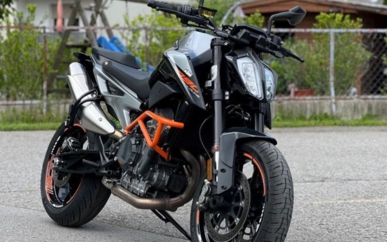 Gebrauchtmotorrad KTM 790 Duke - Bild 1 Gebrauchtmotorrad KTM 790 Duke - Bild 1