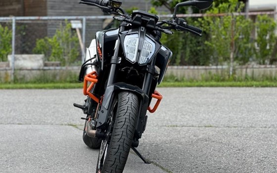 Gebrauchtmotorrad KTM 790 Duke - Bild 2 Gebrauchtmotorrad KTM 790 Duke - Bild 2