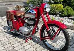 Gebrauchte Jawa Perak