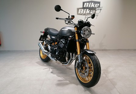 Kawasaki Z900 RS SE (schwarz)