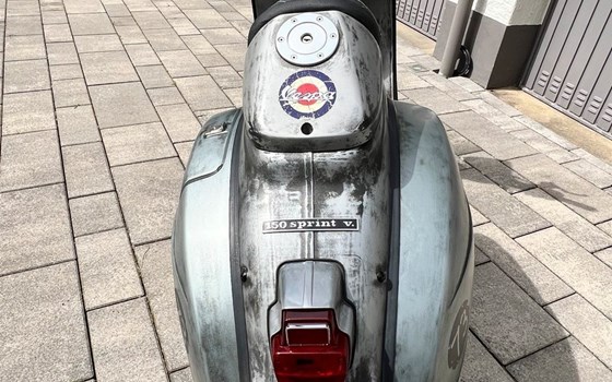 Gebrauchtmotorrad Vespa Sprint 150 S - Bild 3