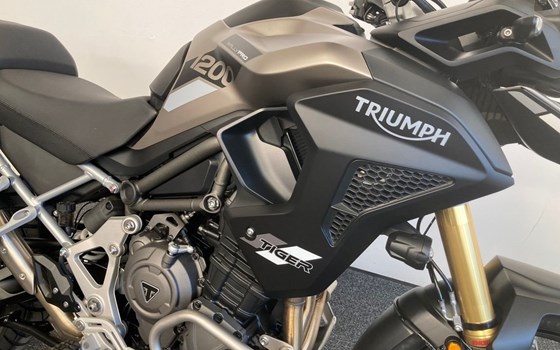 Gebrauchtmotorrad Triumph Tiger 1200 Rally PRO - Bild 10 Gebrauchtmotorrad Triumph Tiger 1200 Rally PRO - Bild 10
