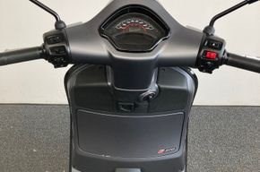 Neufahrzeug Vespa GTS 310 SuperSport - Bild 13 Neufahrzeug Vespa GTS 310 SuperSport - Bild 13