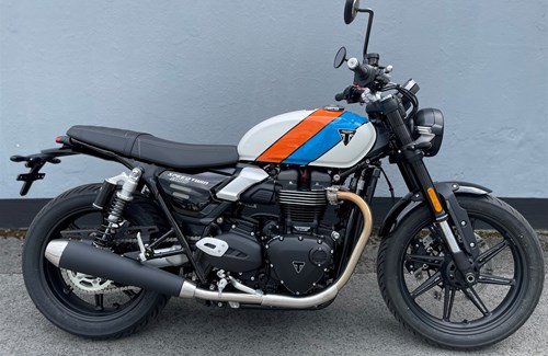 Neumotorrad Triumph Speed Twin 900