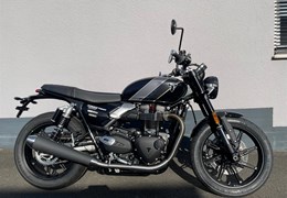 Neumotorrad Triumph Speed Twin 900