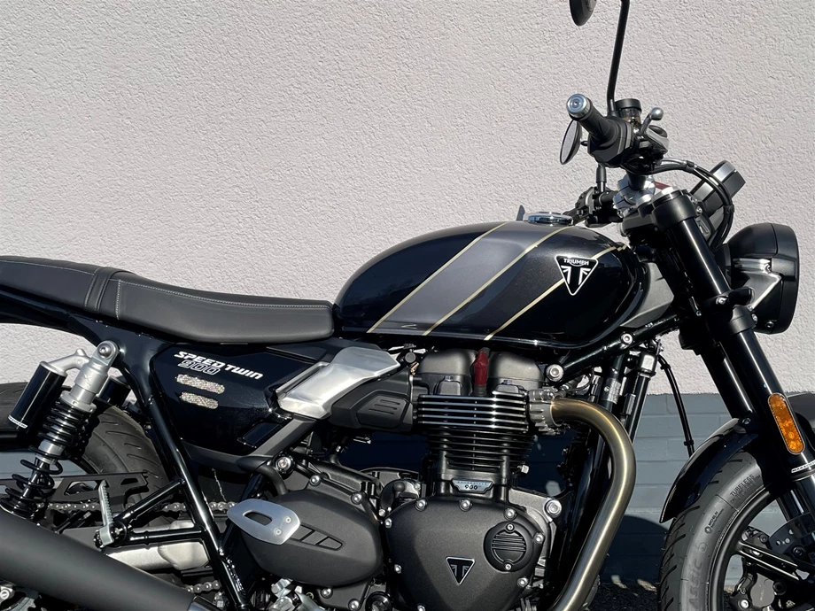 Angebot Triumph Speed Twin 900 Bild 3: Angebot Triumph Speed Twin 900