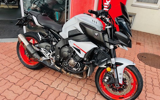 Gebrauchtmotorrad Yamaha MT-10 - Bild 3 Gebrauchtmotorrad Yamaha MT-10 - Bild 3