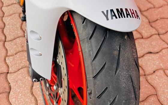 Gebrauchtmotorrad Yamaha MT-10 - Bild 9 Gebrauchtmotorrad Yamaha MT-10 - Bild 9