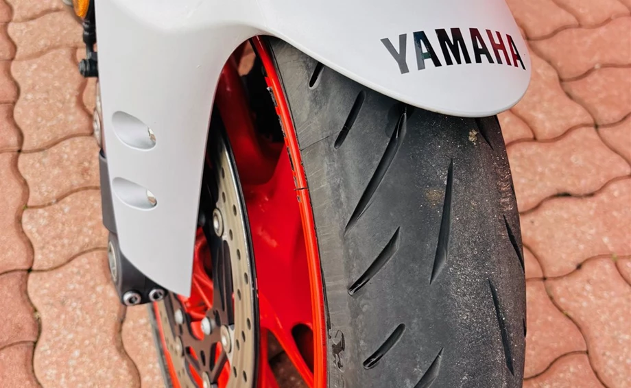 Angebot Yamaha MT-10 Bild 9: Angebot Yamaha MT-10