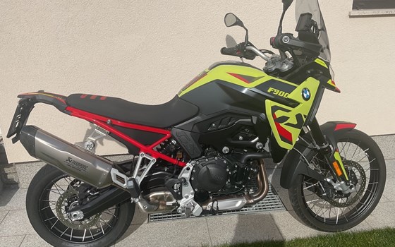 Gebrauchtmotorrad BMW F 900 GS - Bild 1