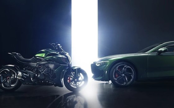 Gebrauchtmotorrad Ducati Diavel for Bentley - Bild 4 Gebrauchtmotorrad Ducati Diavel for Bentley - Bild 4