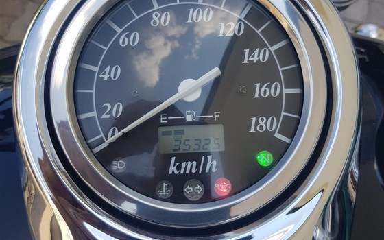 Gebrauchtmotorrad Suzuki VL 800 Volusia - Bild 6