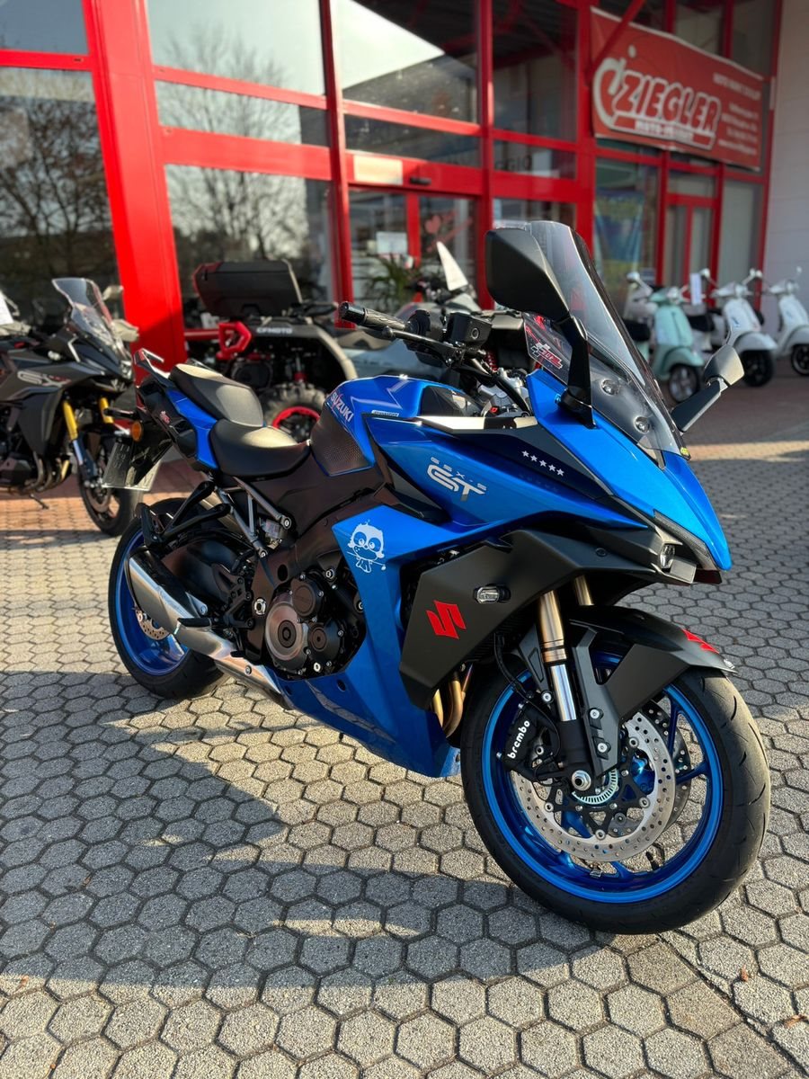 Suzuki GSX-S1000GT