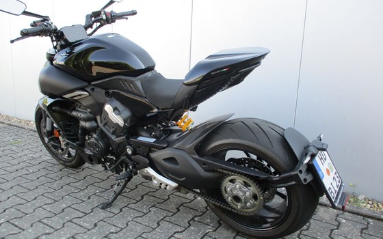 Gebrauchtmotorrad Ducati Diavel V4 - Bild 5