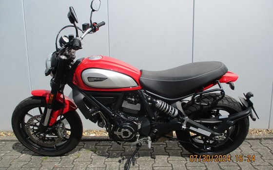 Gebrauchtmotorrad Ducati Scrambler Icon - Bild 4