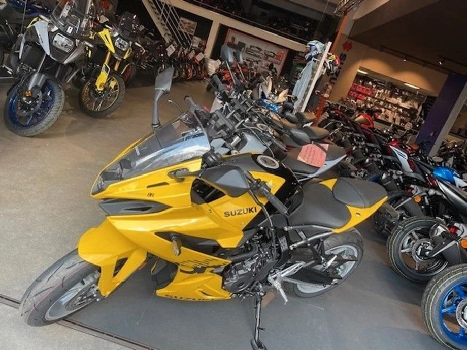 Angebot Suzuki GSX-8S Bild 3: Angebot Suzuki GSX-8S